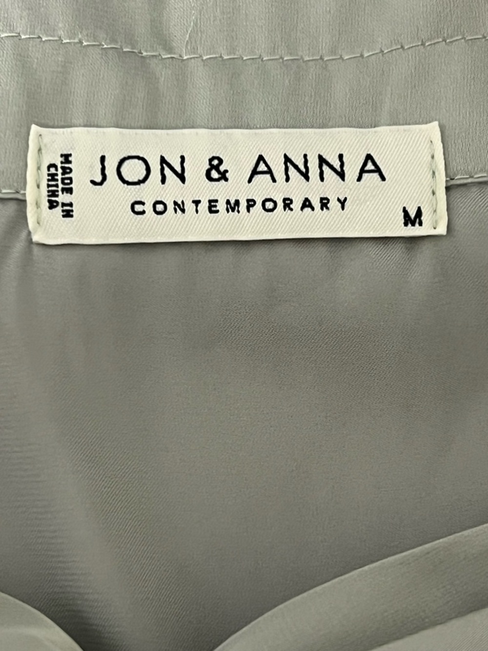 Jon & Anna Medium Silver Silky Cropped Long Sleeve Button Up Blouse - Picture 5 of 7
